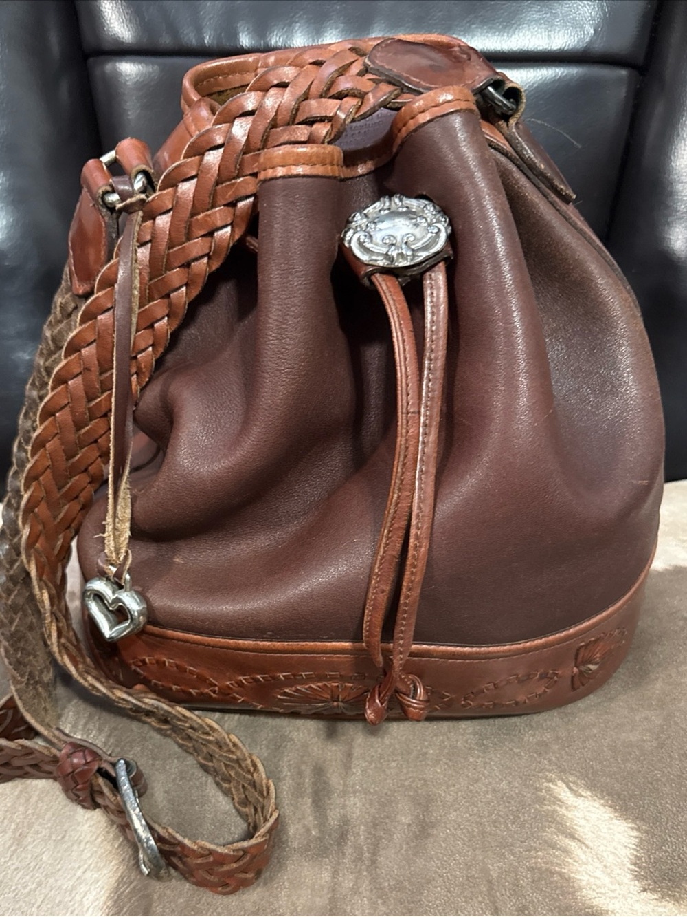 Vintage 1994 western bucket bag crossbody
